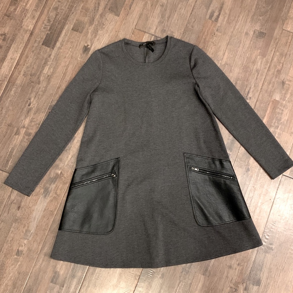 BCBG MaxAzria dress with leather pockets. XS